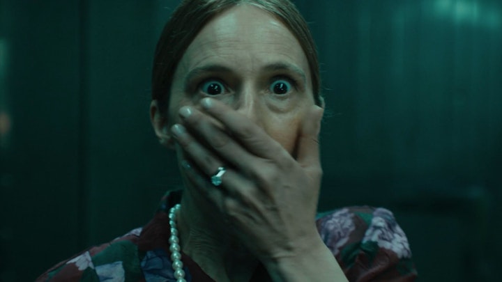 DOCTOR HARTON - Book Beat Secret Room